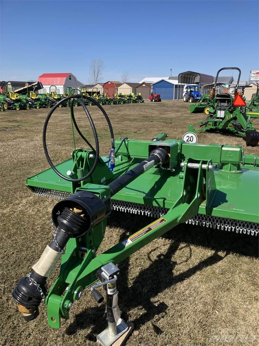 John Deere RC8M Balya ögütücü, kesici ve açicilar