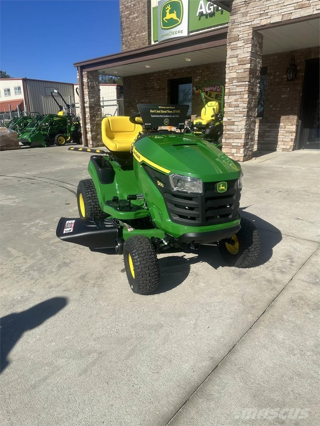 John Deere S100 Mobil çim biçme makineleri