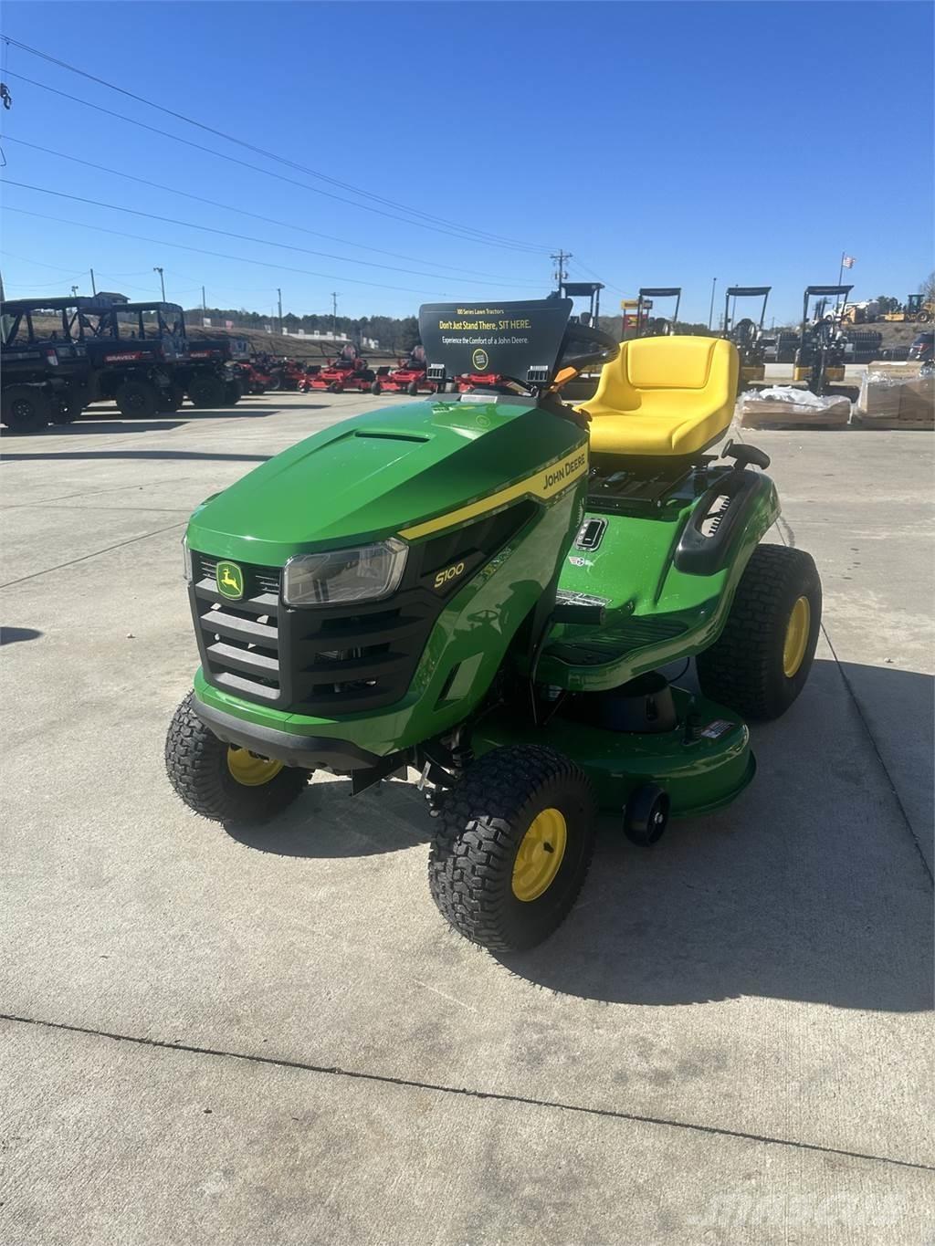 John Deere S100 Mobil çim biçme makineleri
