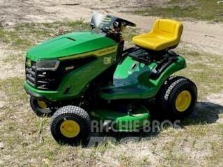 John Deere S100 Mobil çim biçme makineleri