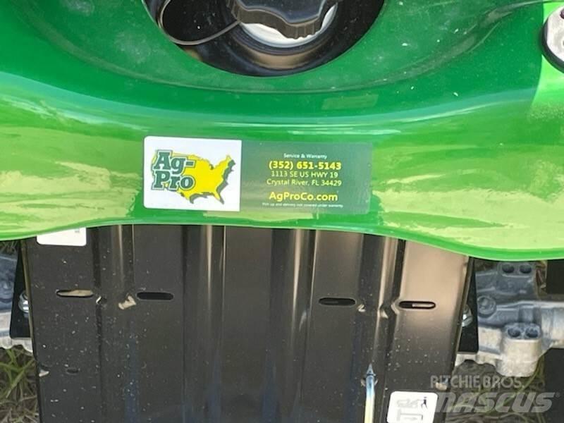 John Deere S100 Mobil çim biçme makineleri