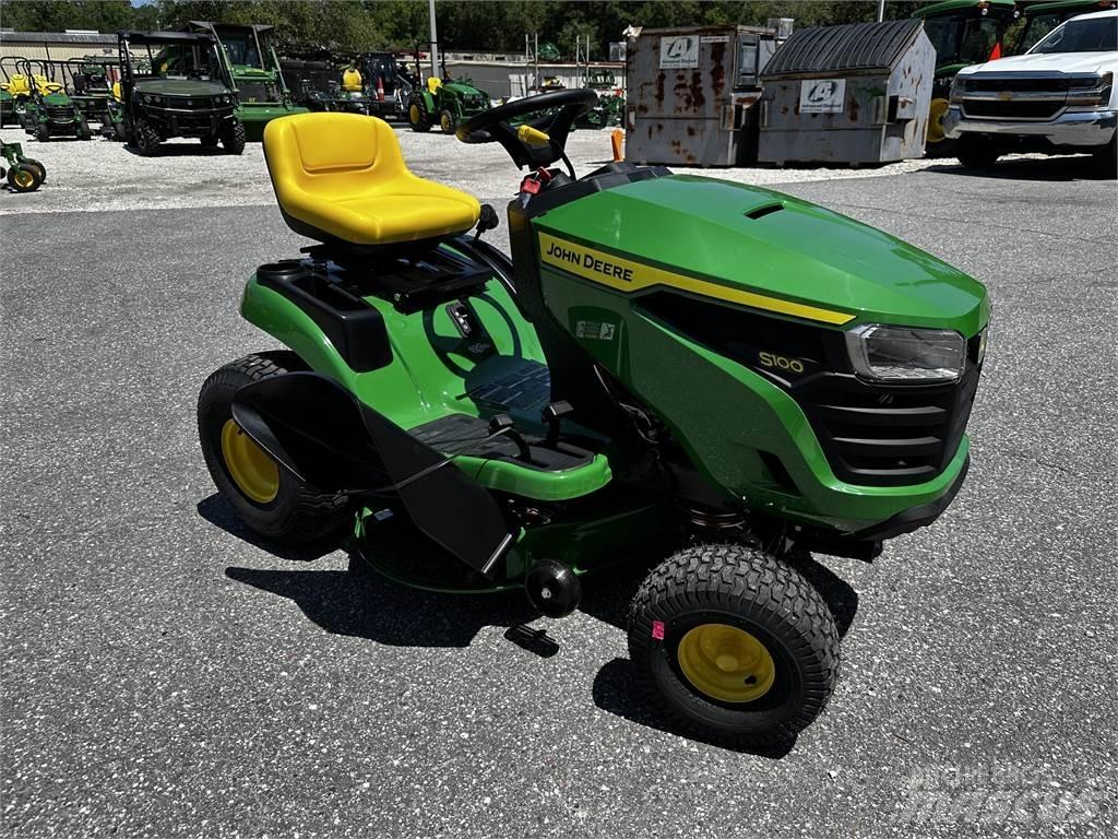 John Deere S100 Mobil çim biçme makineleri