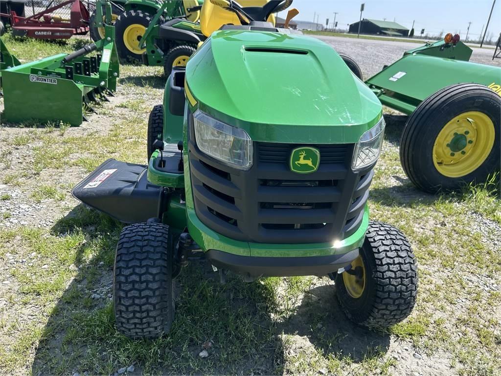 John Deere S110 Traktörler