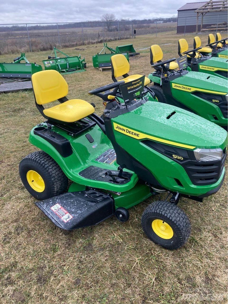 John Deere s120 Mobil çim biçme makineleri