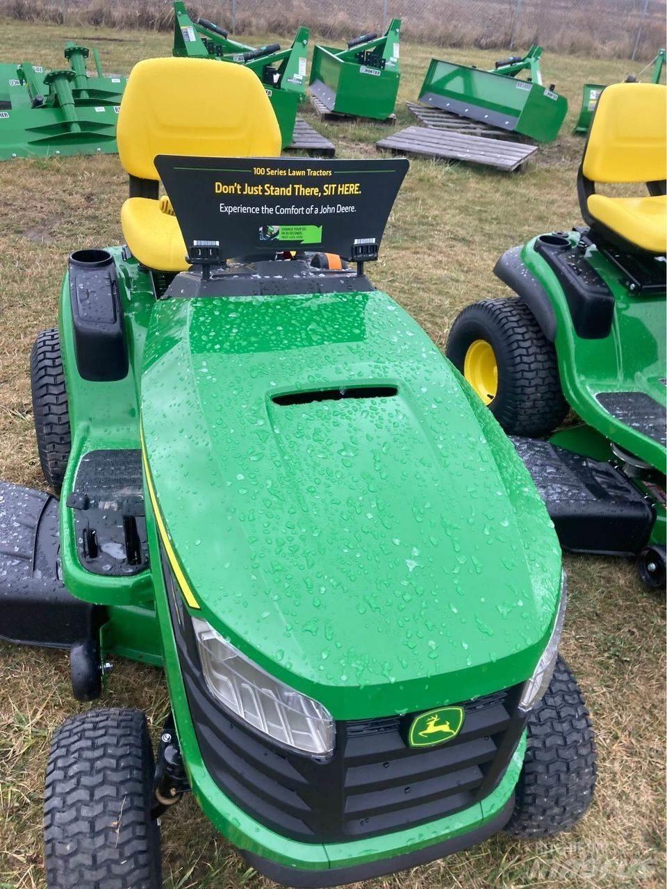 John Deere s120 Mobil çim biçme makineleri