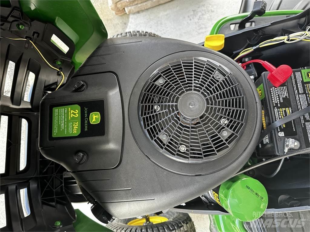 John Deere S130 Mobil çim biçme makineleri