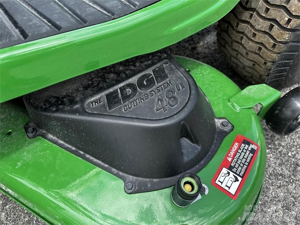 John Deere S140 Mobil çim biçme makineleri