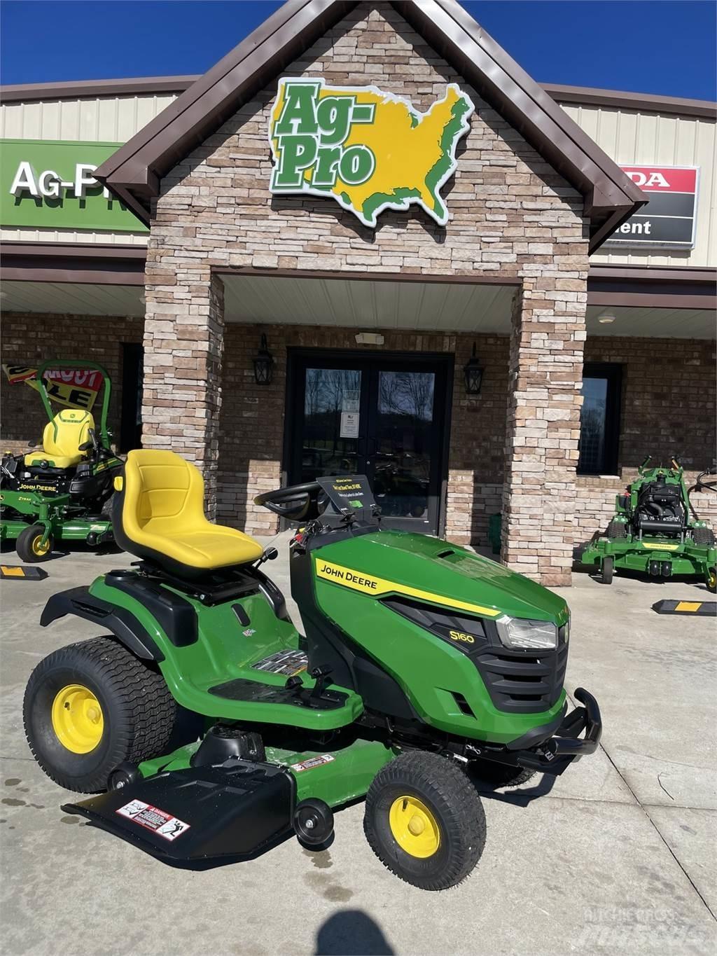 John Deere S160 Traktörler