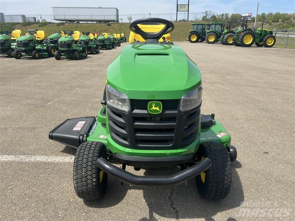 John Deere S240 Traktörler