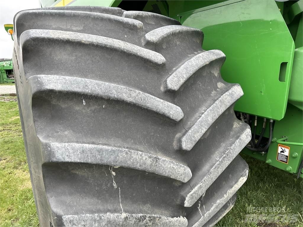 John Deere S680 Biçerdöverler