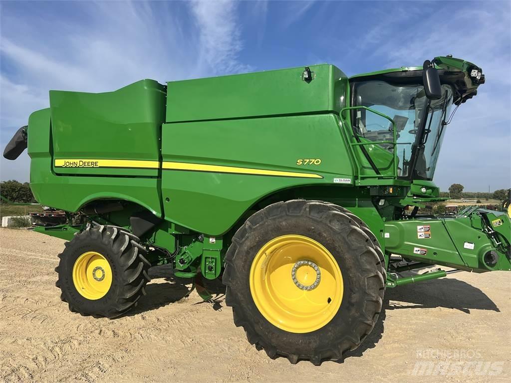 John Deere S770 Biçerdöverler