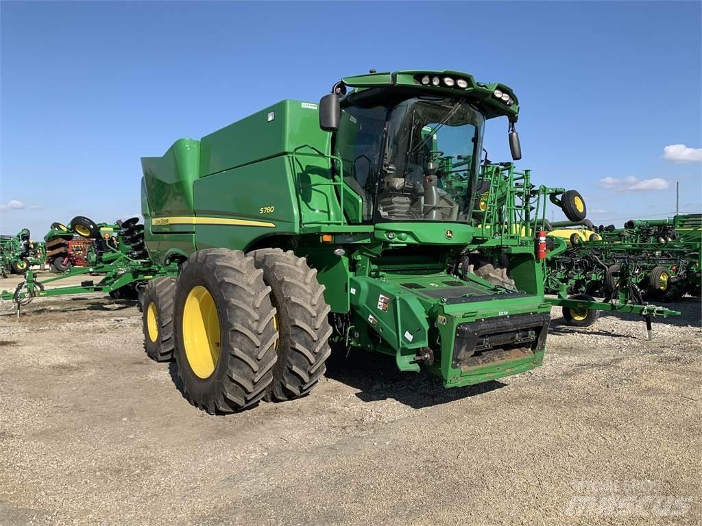 John Deere S780 Biçerdöverler