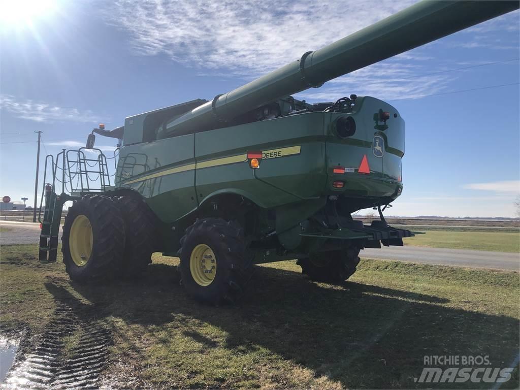 John Deere S780 Biçerdöverler