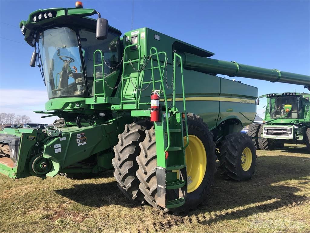 John Deere S780 Biçerdöverler