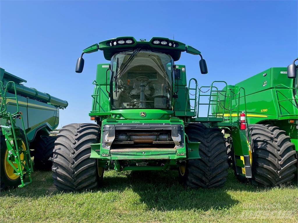 John Deere S790 Biçerdöverler