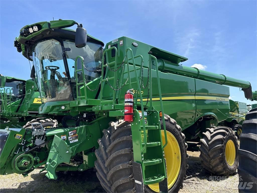 John Deere S790 Biçerdöverler