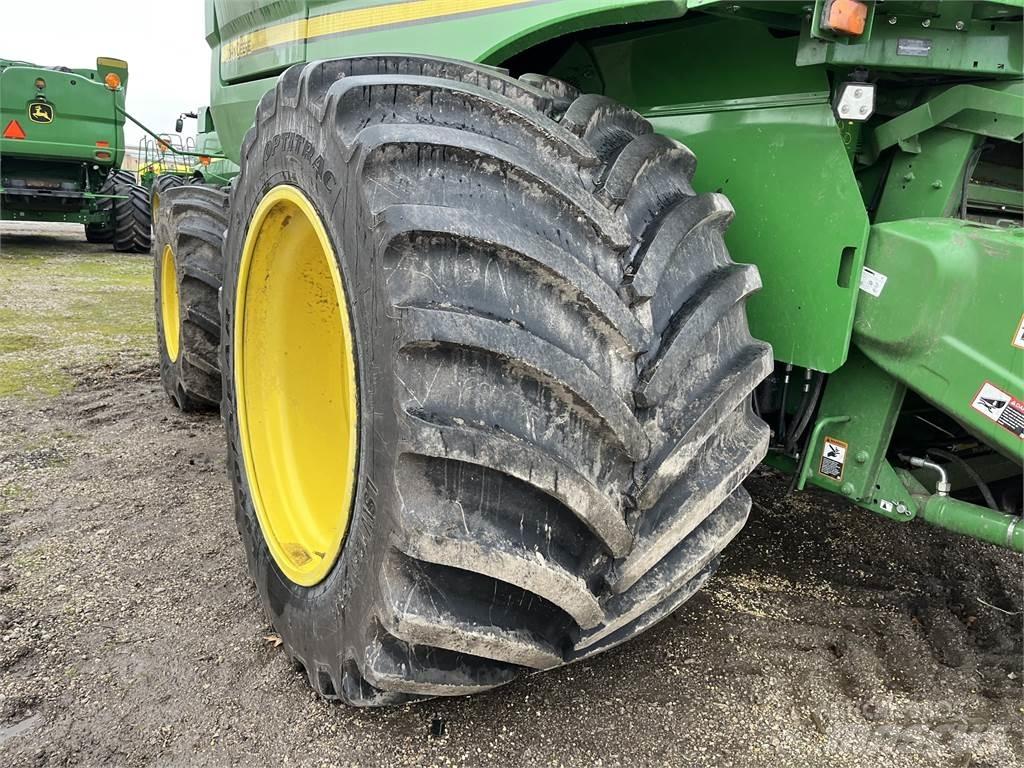 John Deere S790 Biçerdöverler