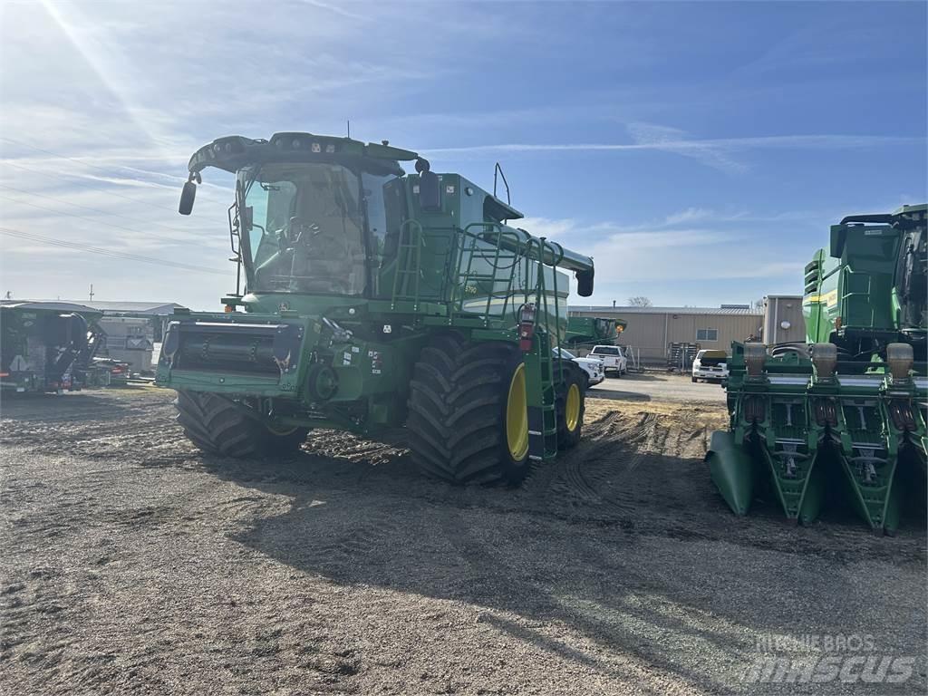 John Deere S790 Biçerdöverler