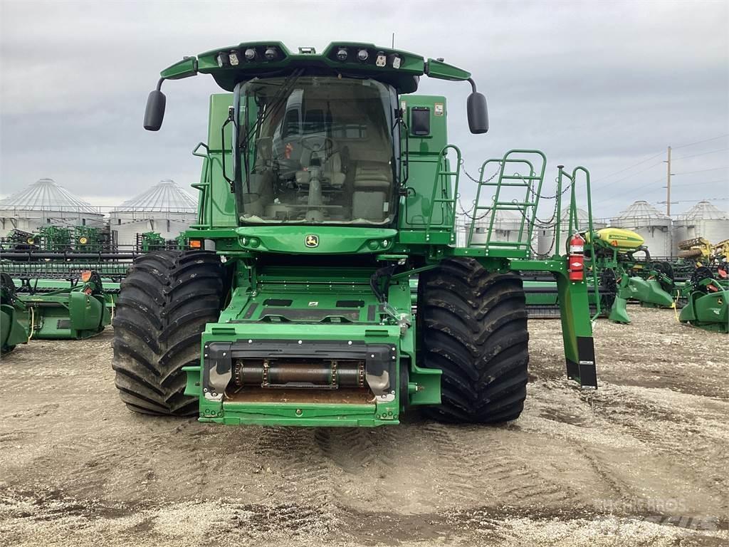 John Deere S790 Biçerdöverler