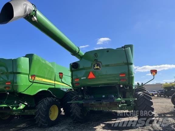 John Deere S790 Biçerdöverler