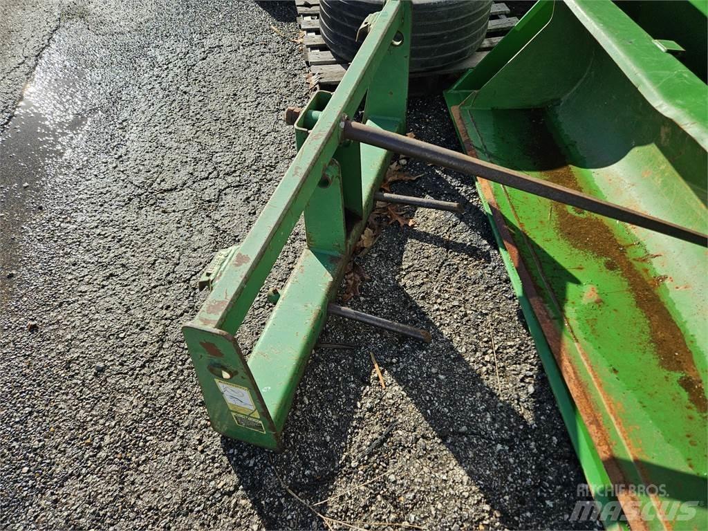 John Deere SE Diger yem biçme makinalari