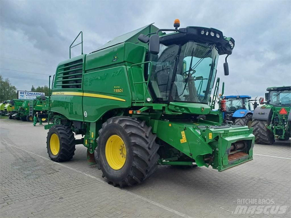John Deere T550 Biçerdöverler