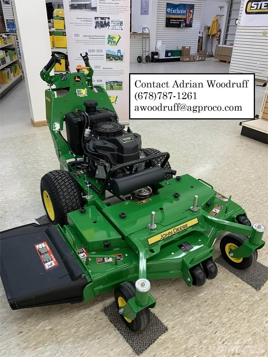 John Deere W48M Arkasından yürünen çim biçme makineleri