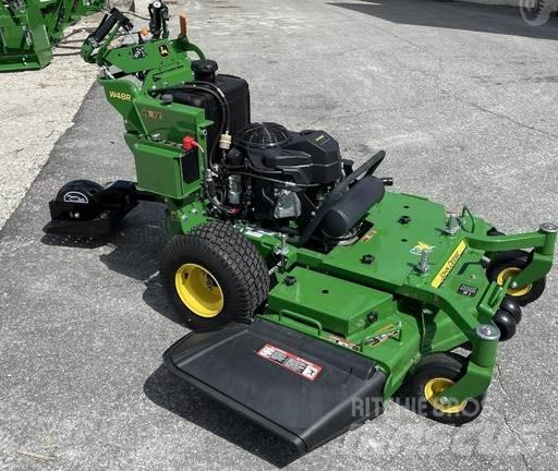 John Deere W48R Arkasından yürünen çim biçme makineleri