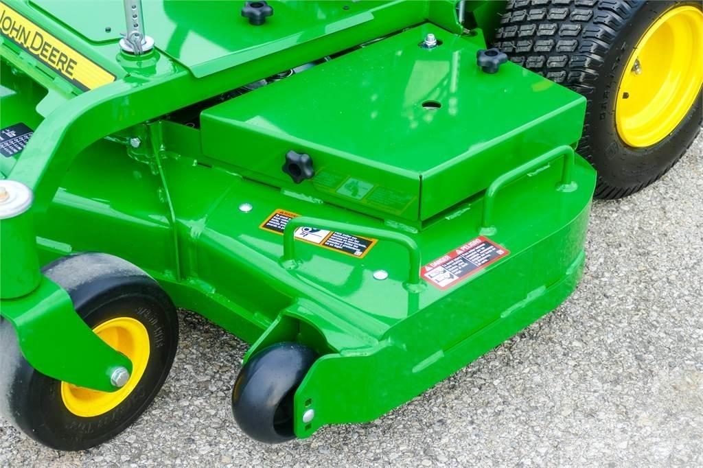 John Deere W48R Arkasından yürünen çim biçme makineleri