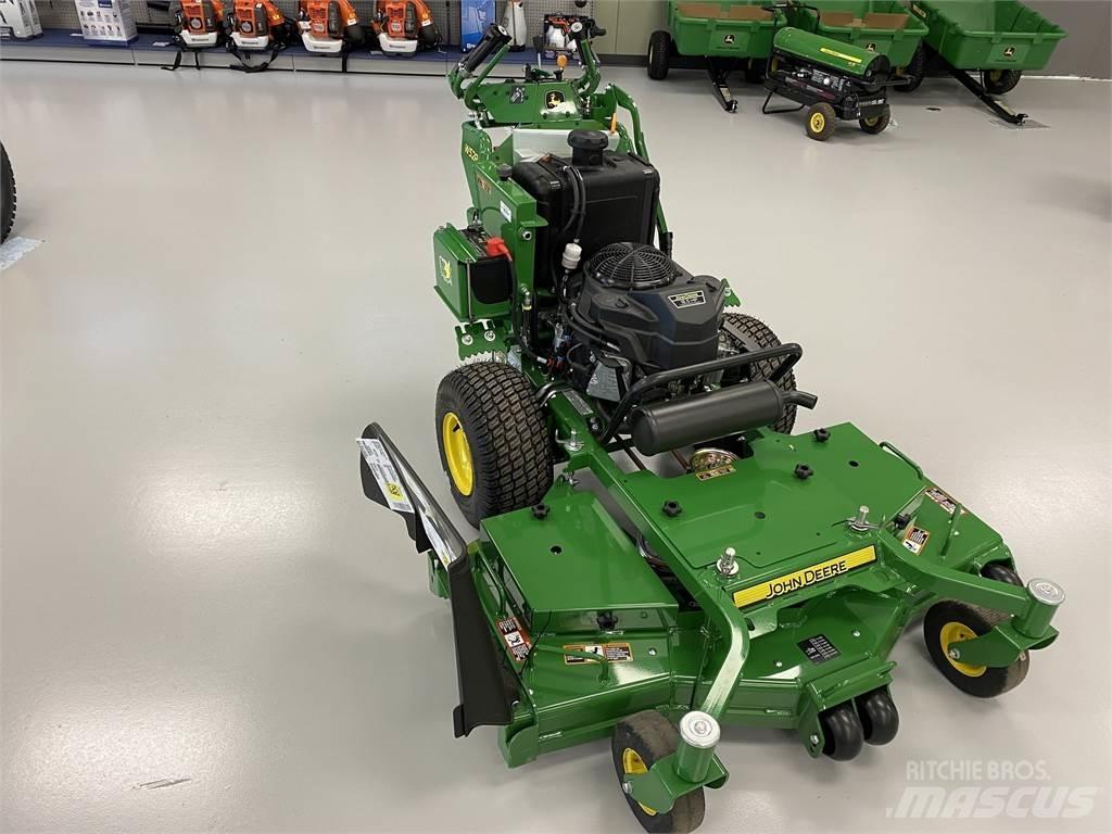 John Deere W52R Arkasından yürünen çim biçme makineleri