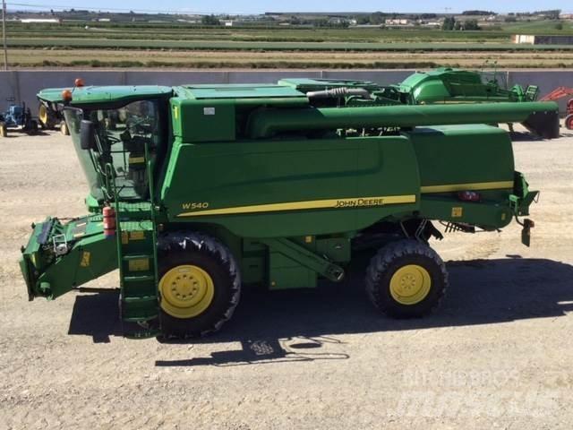 John Deere W540 Biçerdöverler