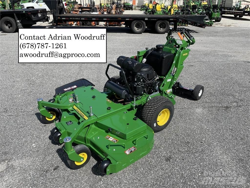John Deere W61R Arkasından yürünen çim biçme makineleri