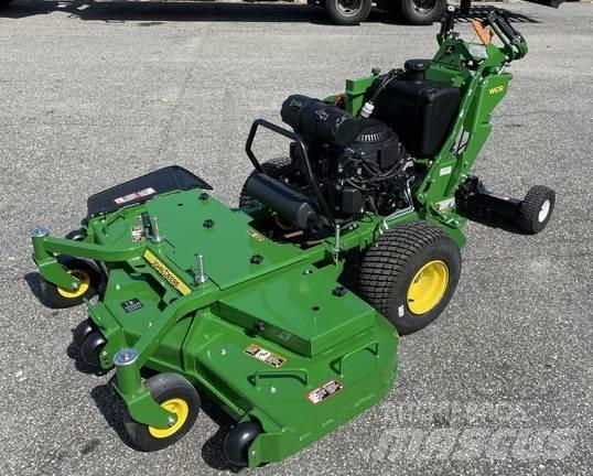John Deere W61R Arkasından yürünen çim biçme makineleri