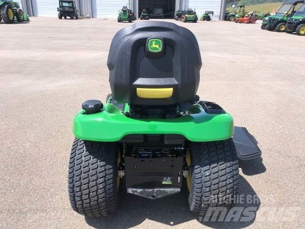 John Deere X380 Traktörler