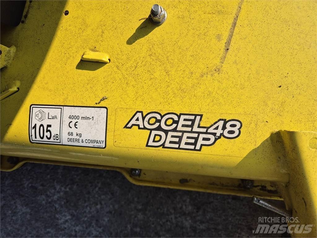 John Deere X380 Traktörler