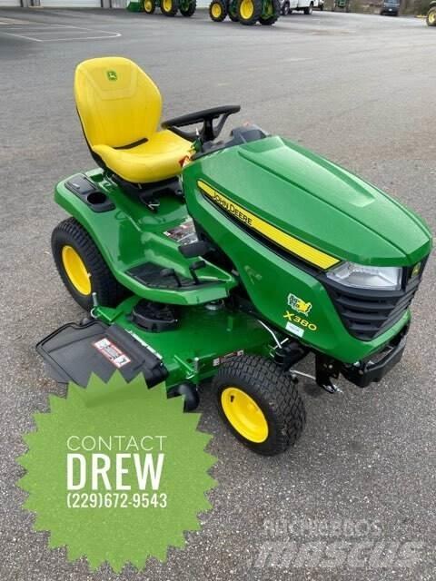 John Deere X380 Traktörler