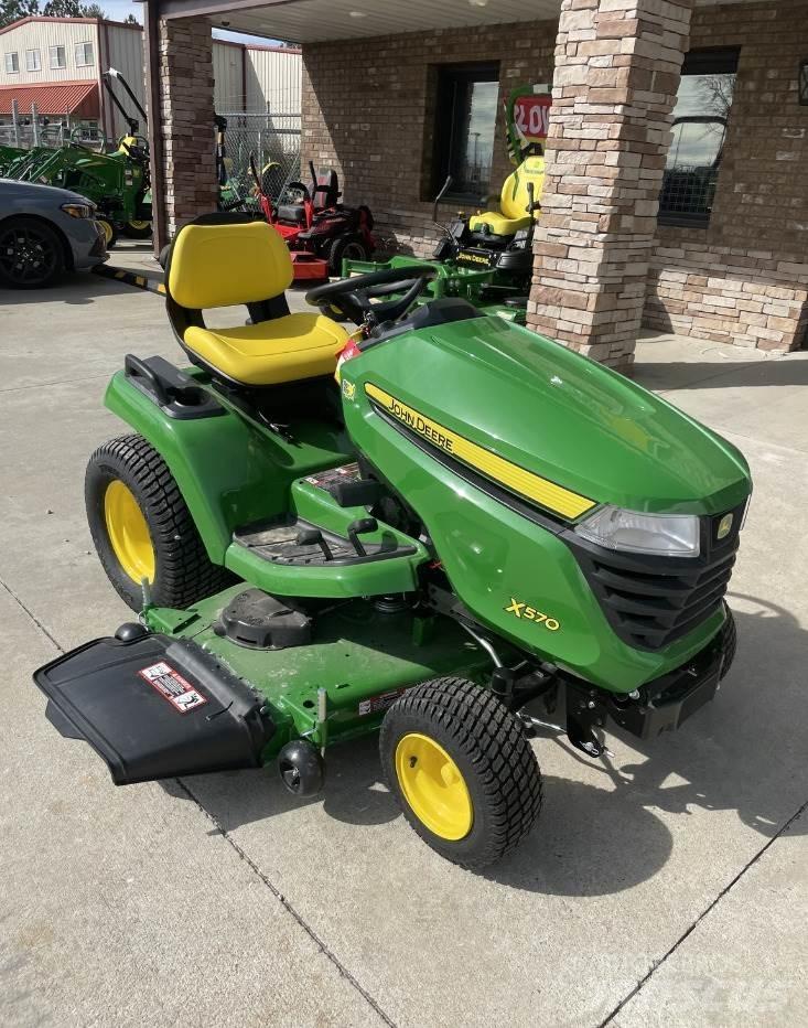 John Deere X570 Traktörler