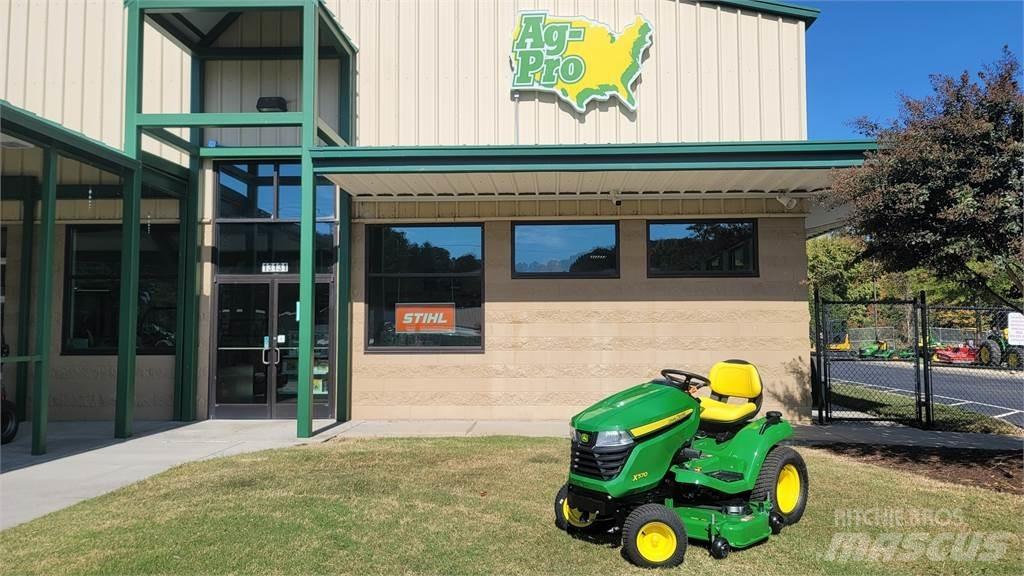 John Deere X570 Traktörler