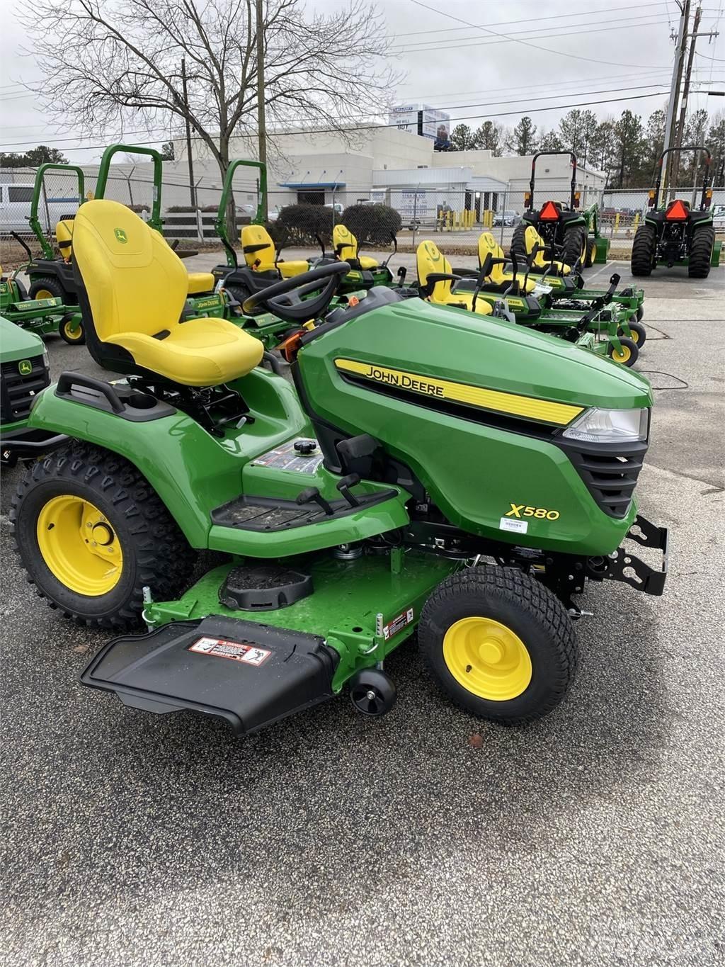 John Deere X580 Traktörler