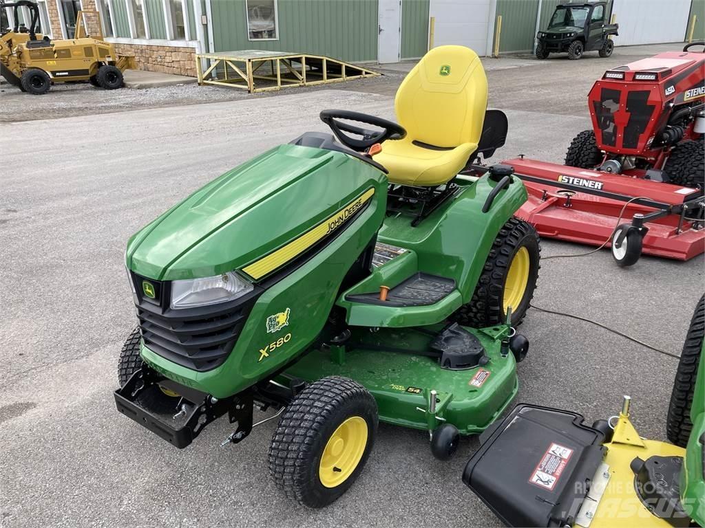 John Deere X580 Traktörler