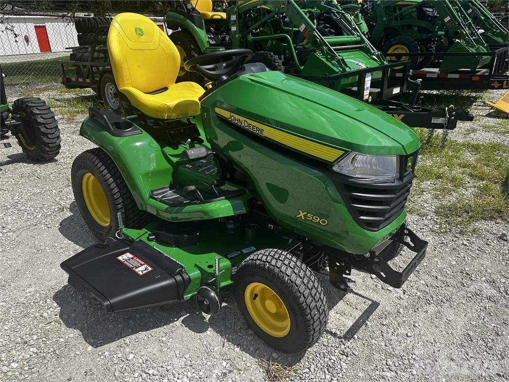 John Deere X590 Traktörler