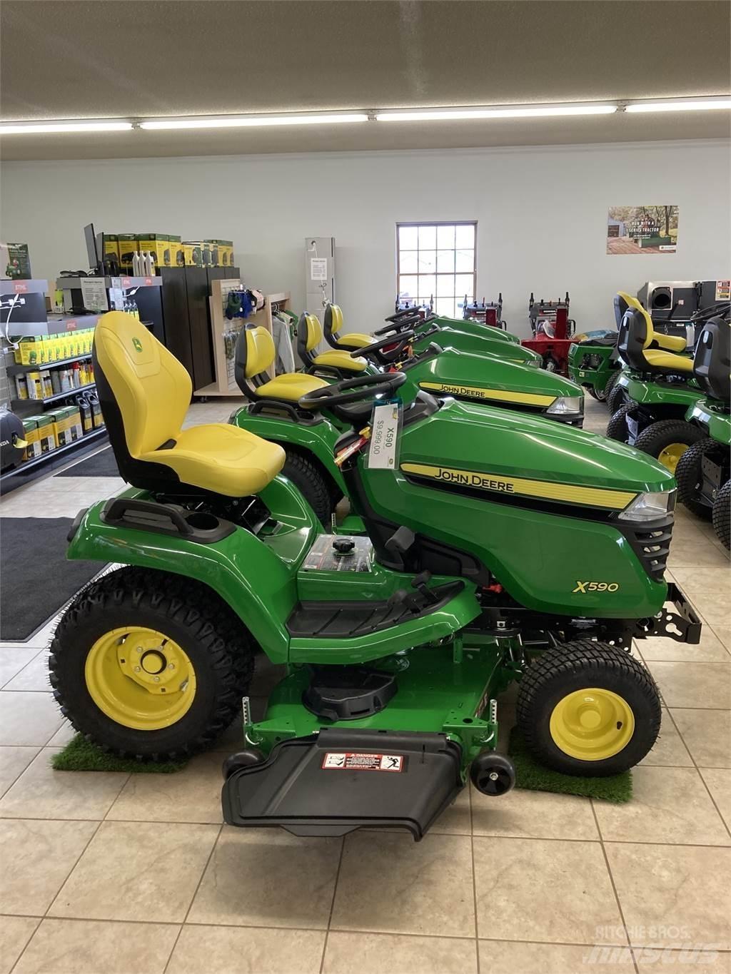 John Deere X590 Traktörler