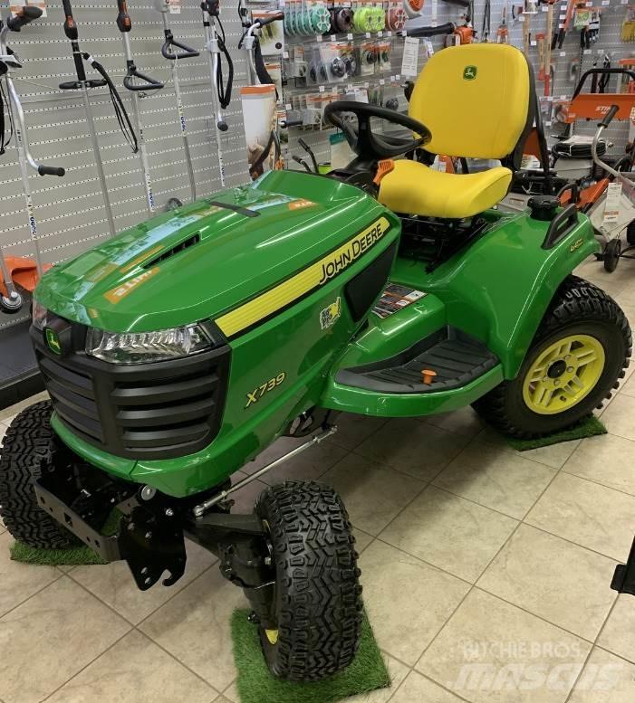 John Deere X739 Traktörler
