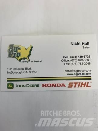 John Deere Z370R Sıfır dönüşlü çim biçme makineleri