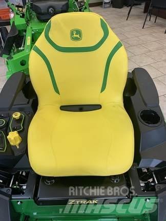 John Deere Z370R Sıfır dönüşlü çim biçme makineleri