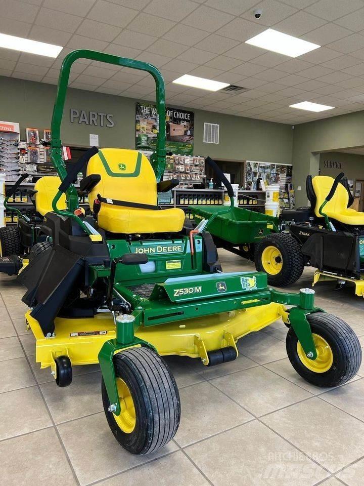 John Deere Z530M Sıfır dönüşlü çim biçme makineleri