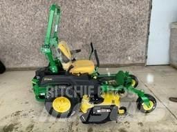 John Deere Z530M Sıfır dönüşlü çim biçme makineleri