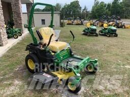 John Deere Z530M Sıfır dönüşlü çim biçme makineleri