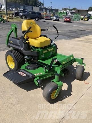 John Deere Z720E Sıfır dönüşlü çim biçme makineleri