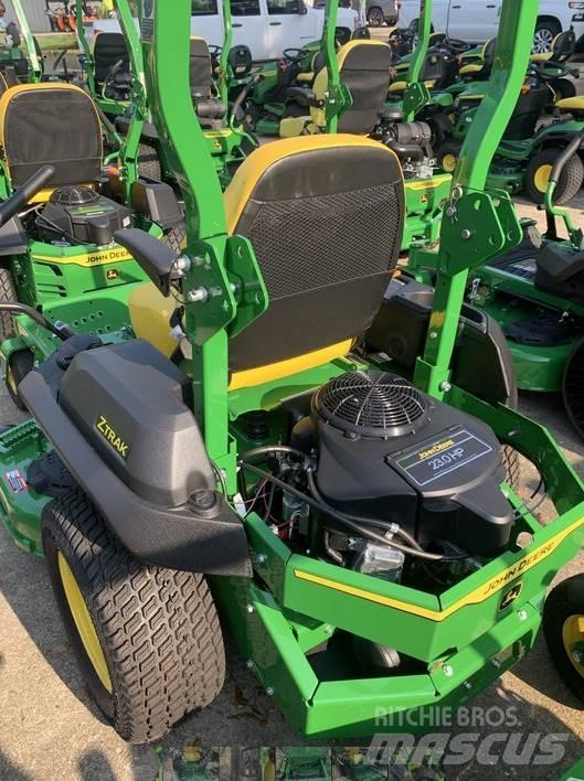 John Deere Z720E Sıfır dönüşlü çim biçme makineleri